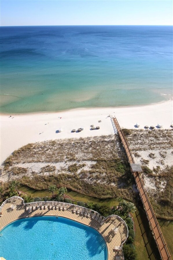 Luxury Condo, 2 Bedrooms | View from room