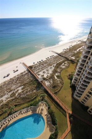 Luxury Condo, 2 Bedrooms | View from room