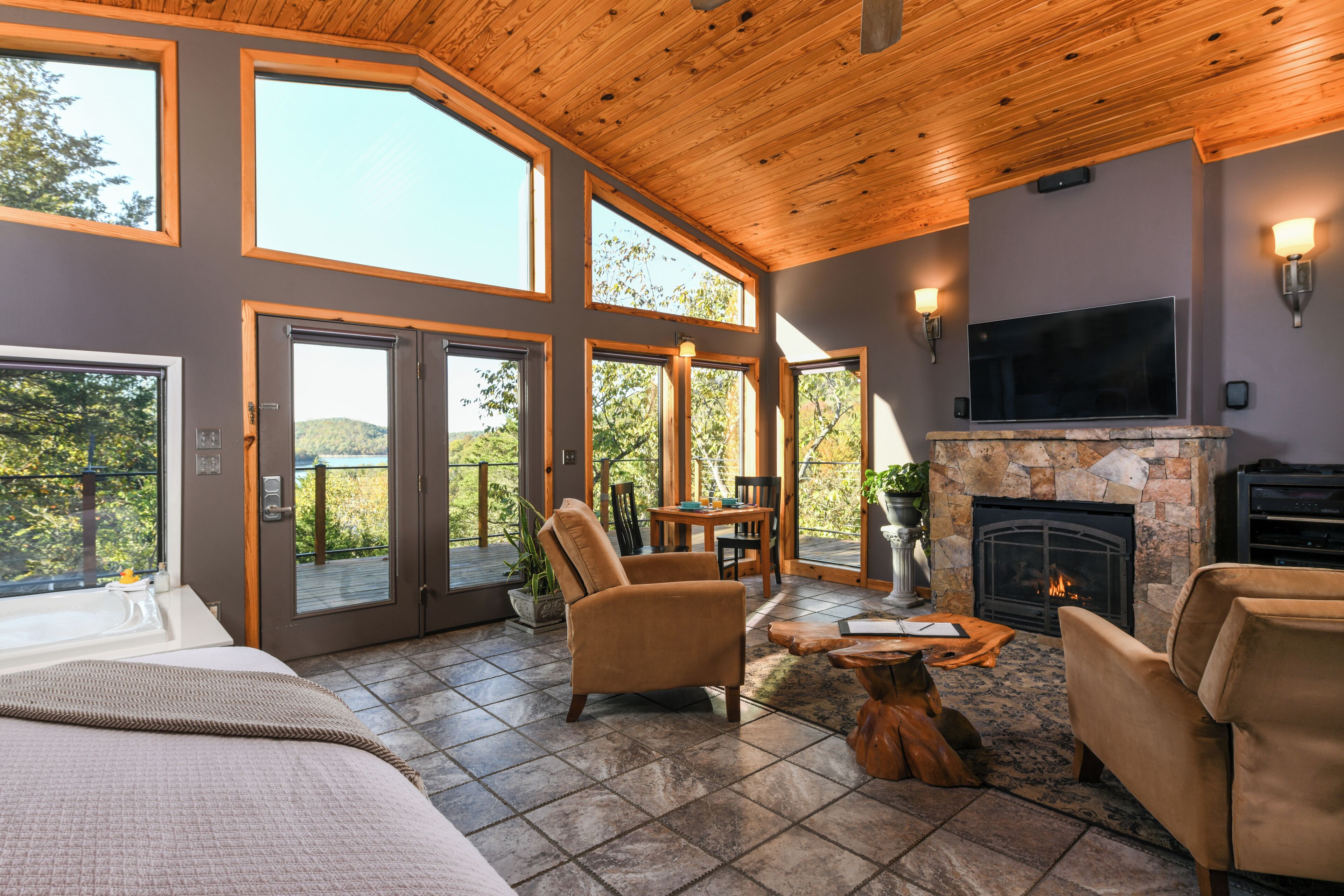 Beaver Lake Cabins | Egyptian cotton sheets, premium bedding, down comforters, pillowtop beds