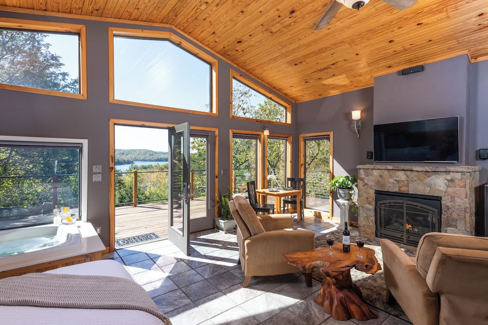 Beaver Lakefront Cabins - Couples Only Getaways