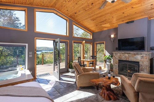 Beaver Lakefront Cabins - Couples Only Getaways