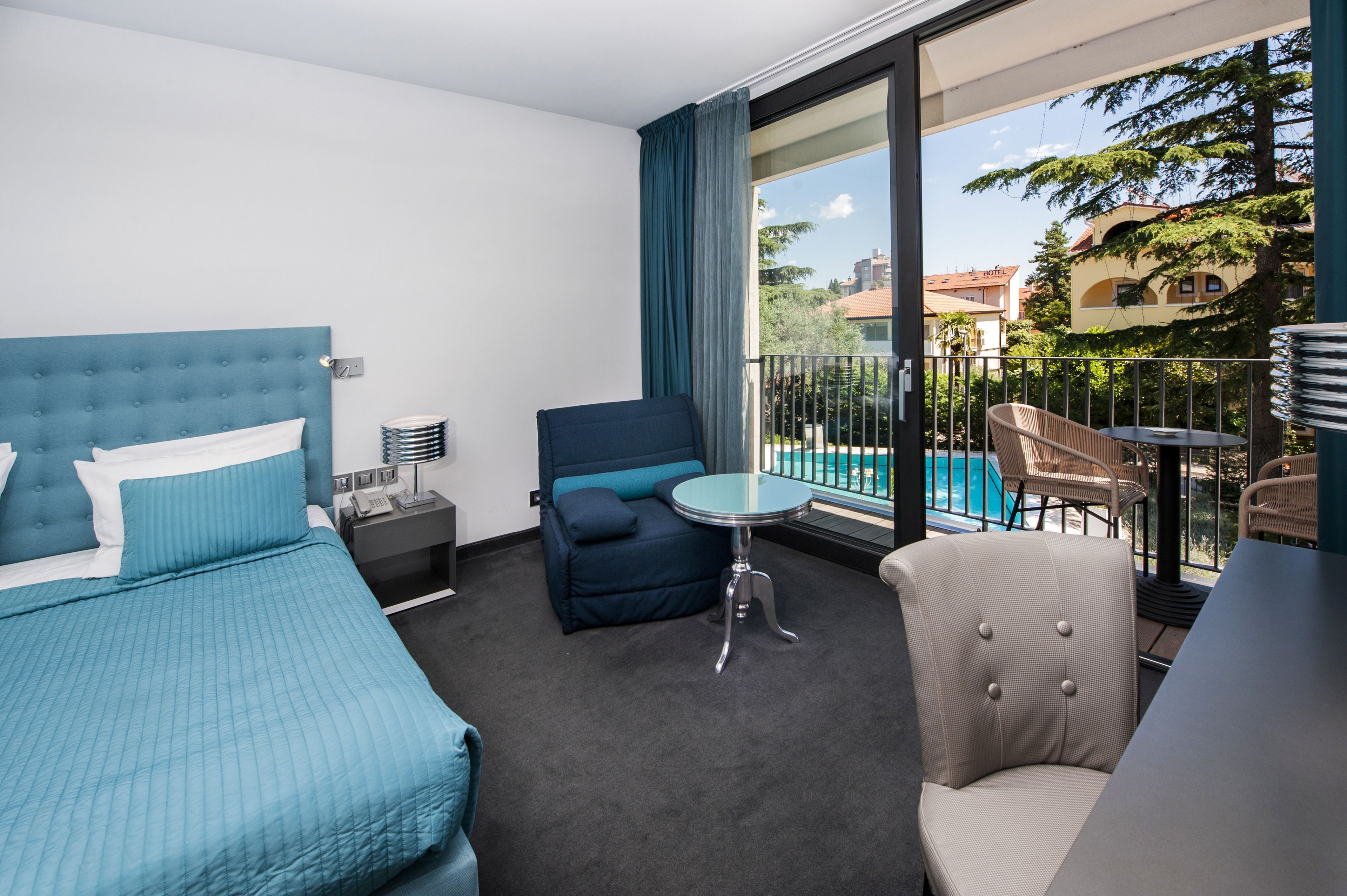 minibar, in-room safe, desk, cots/infant beds