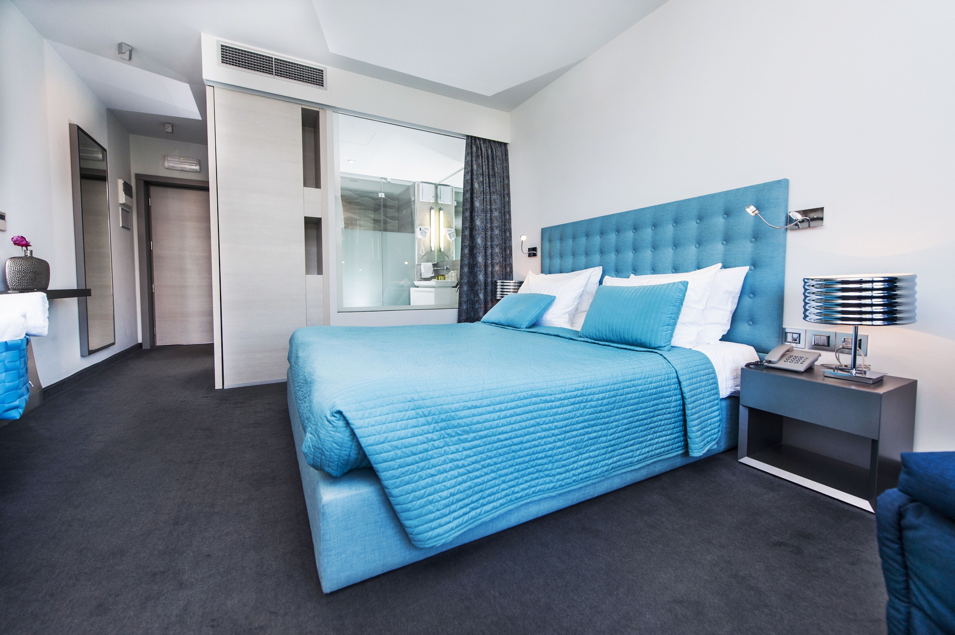 minibar, in-room safe, desk, cots/infant beds