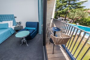 Minibar, in-room safe, desk, cribs/infant beds