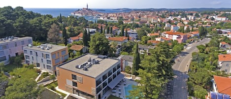 Façana frontal de l'allotjament