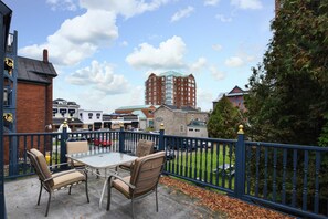 301: The Penthouse West : The Romeo & Juliet Suite | Balkon