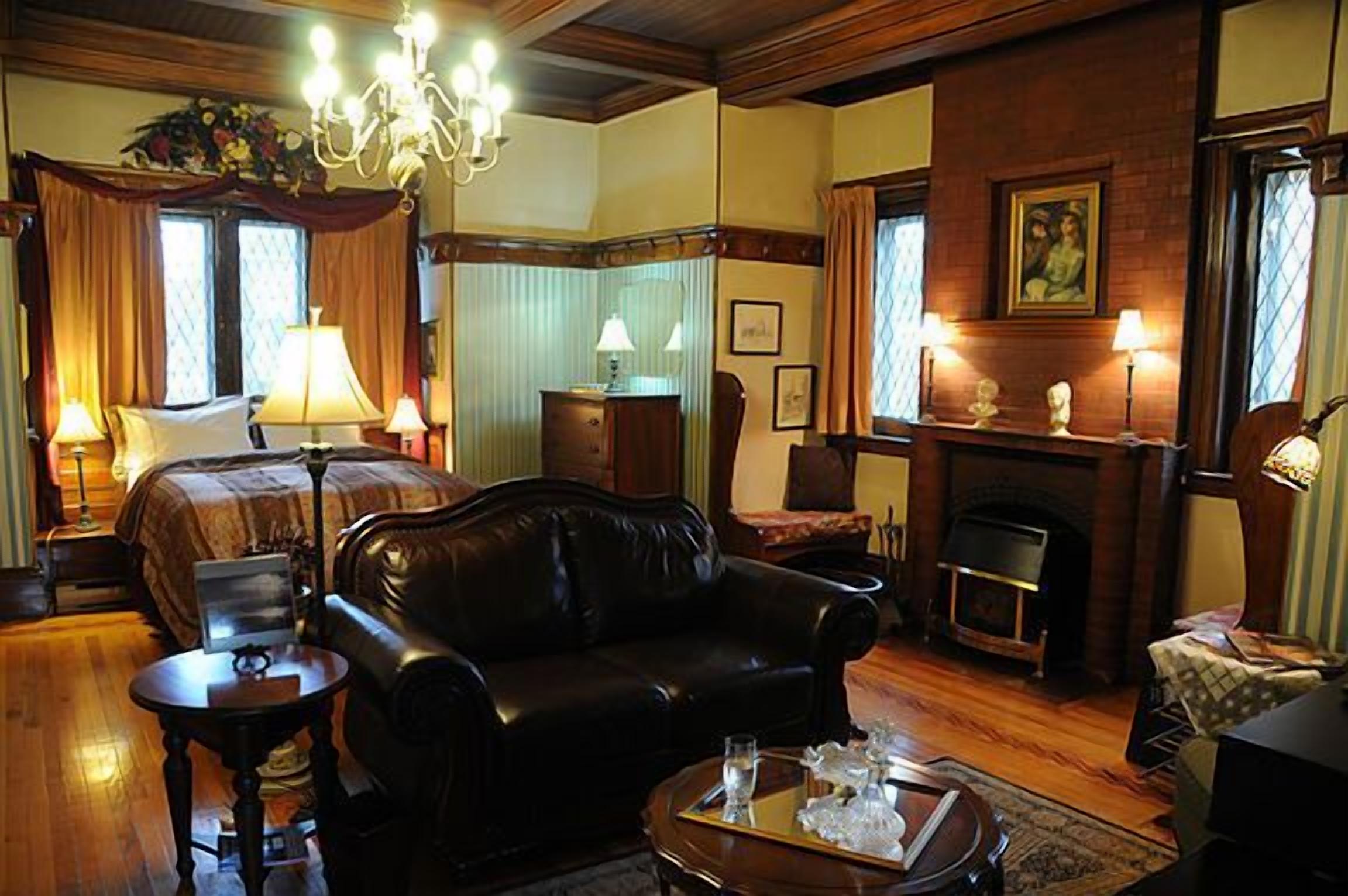 101 : The Judges Chambers