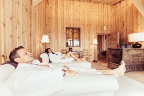 Sauna, hot tub, steam room, Turkish bath/hammam, body treatments - Berghotel Jochgrimm - Your hoome in the Dolomites (Aldino)