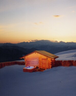 Sauna, hot tub, steam room, Turkish bath/hammam, body treatments - Berghotel Jochgrimm - Your hoome in the Dolomites (Aldino)