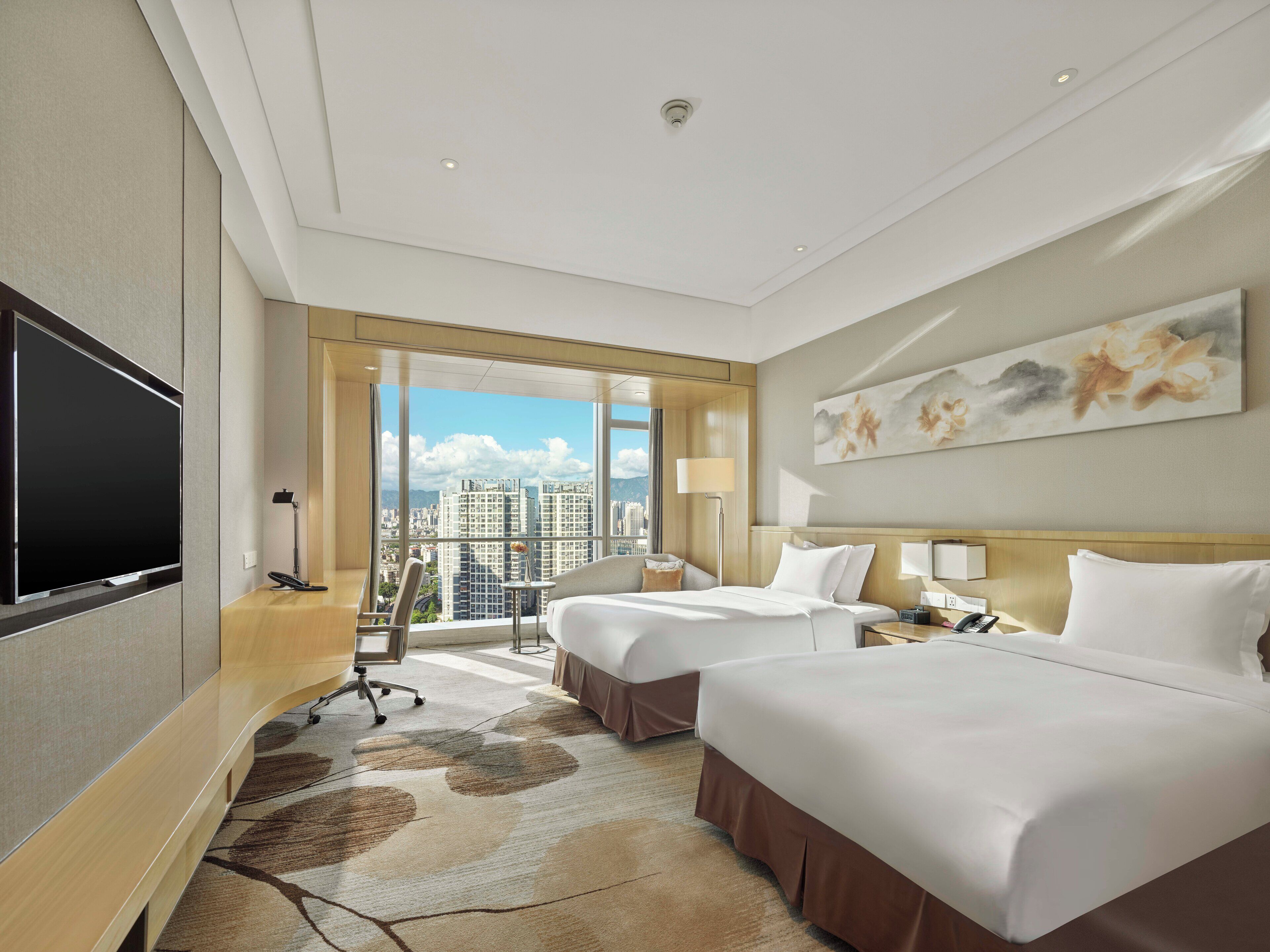 in-room safe, desk, laptop workspace, blackout curtains