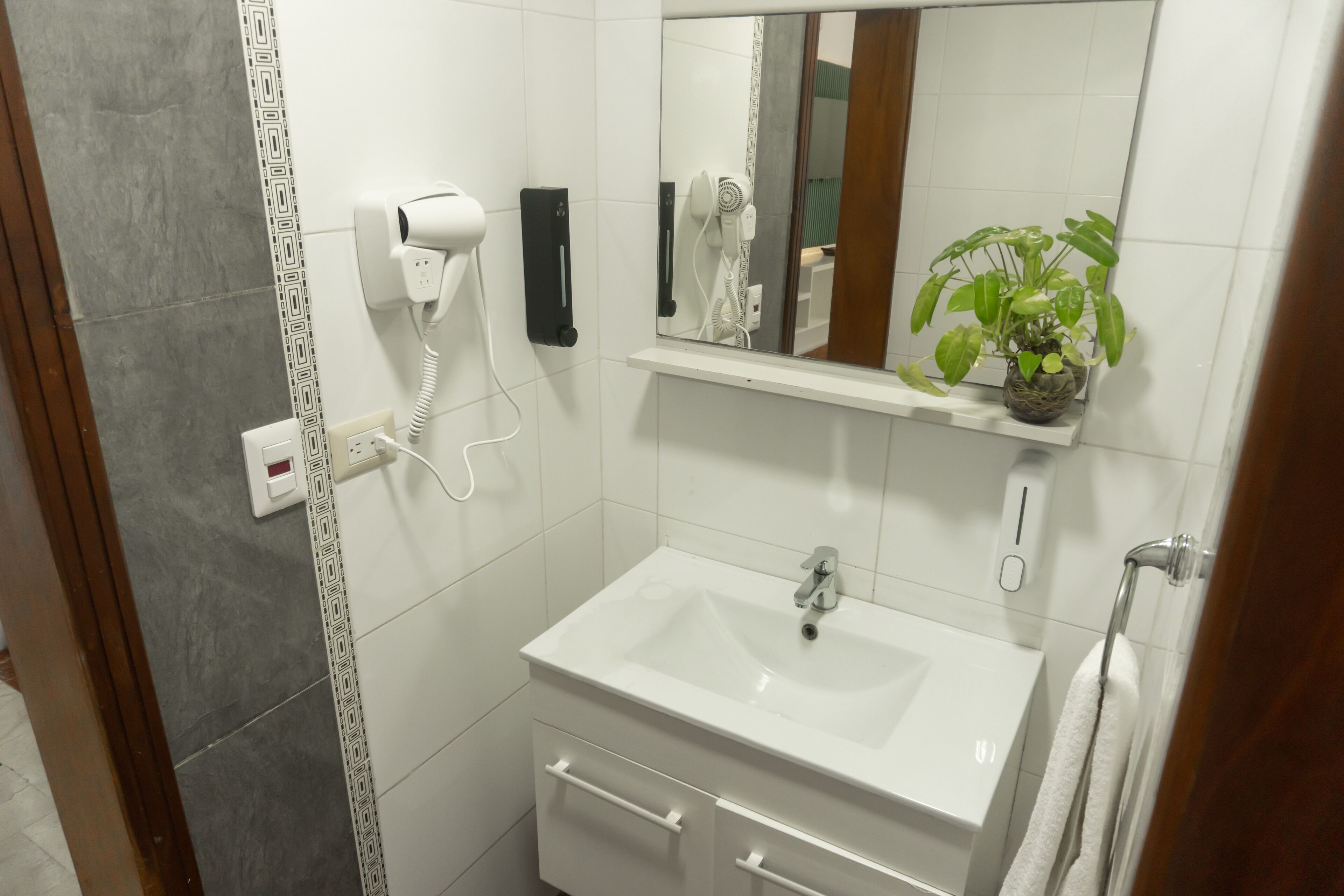 Photo - Hotel Checkin El Cortecito