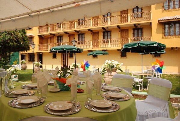 Restaurante al aire libre