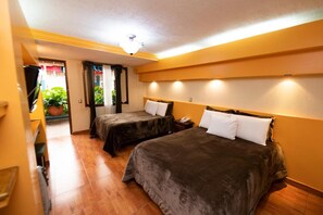 In-room safe, desk, free cots/infant beds, free WiFi - Gran Hotel El Encanto (San Cristobal de las Casas)