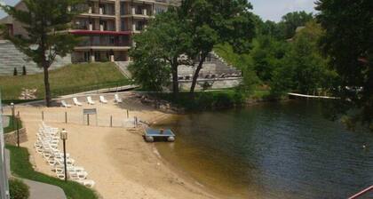 Condos at 530 E. Hiawatha