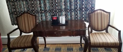 Double Room, 2 Queen Beds