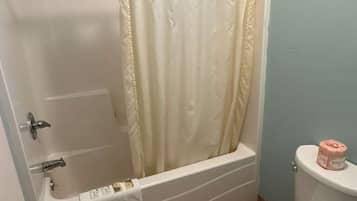 Free toiletries, towels