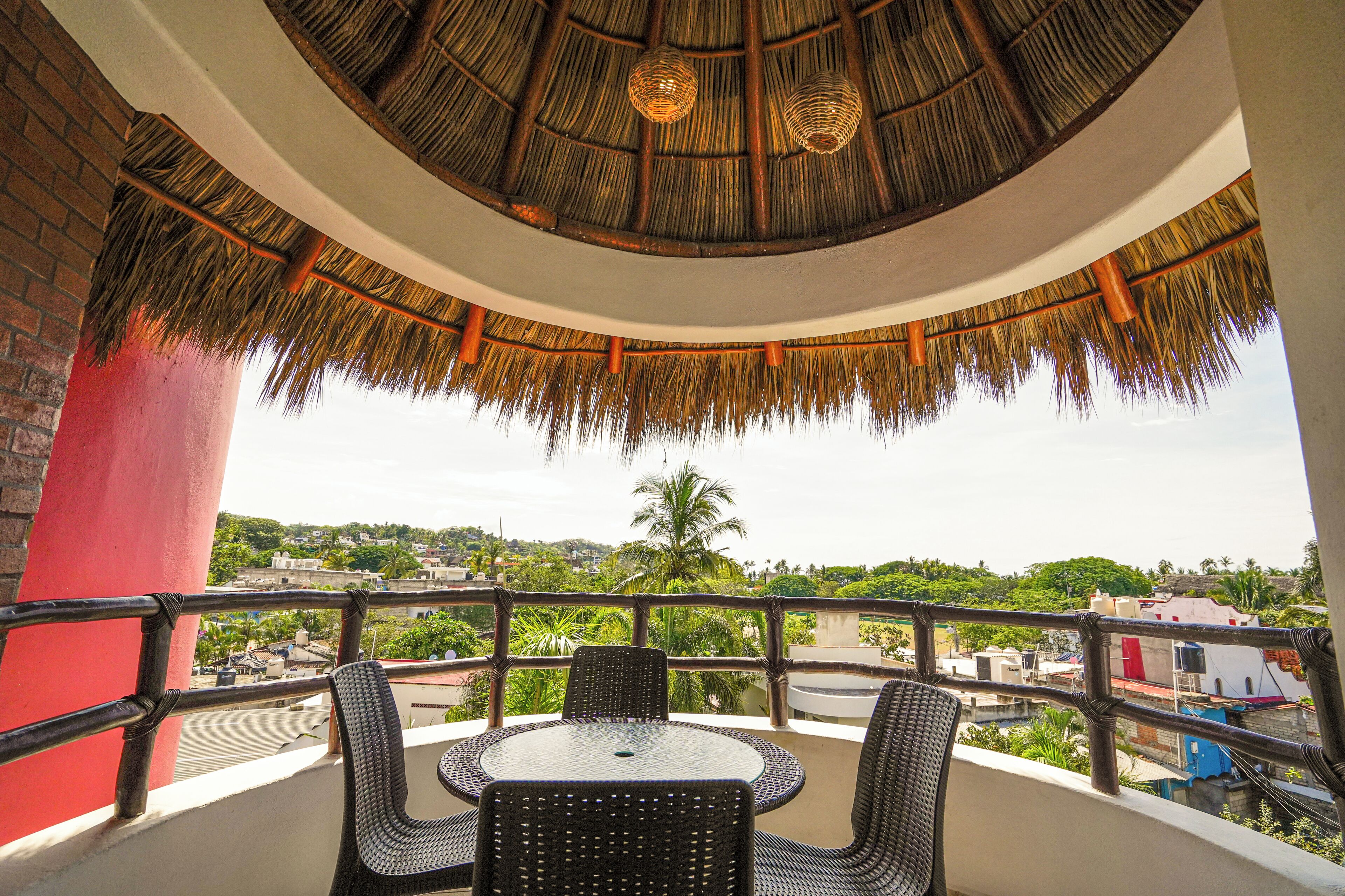 Habitación doble Confort, vista a la alberca | Terraza o patio