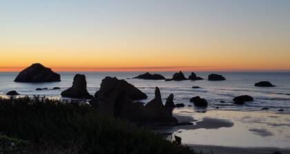 Sunset Oceanfront Lodging