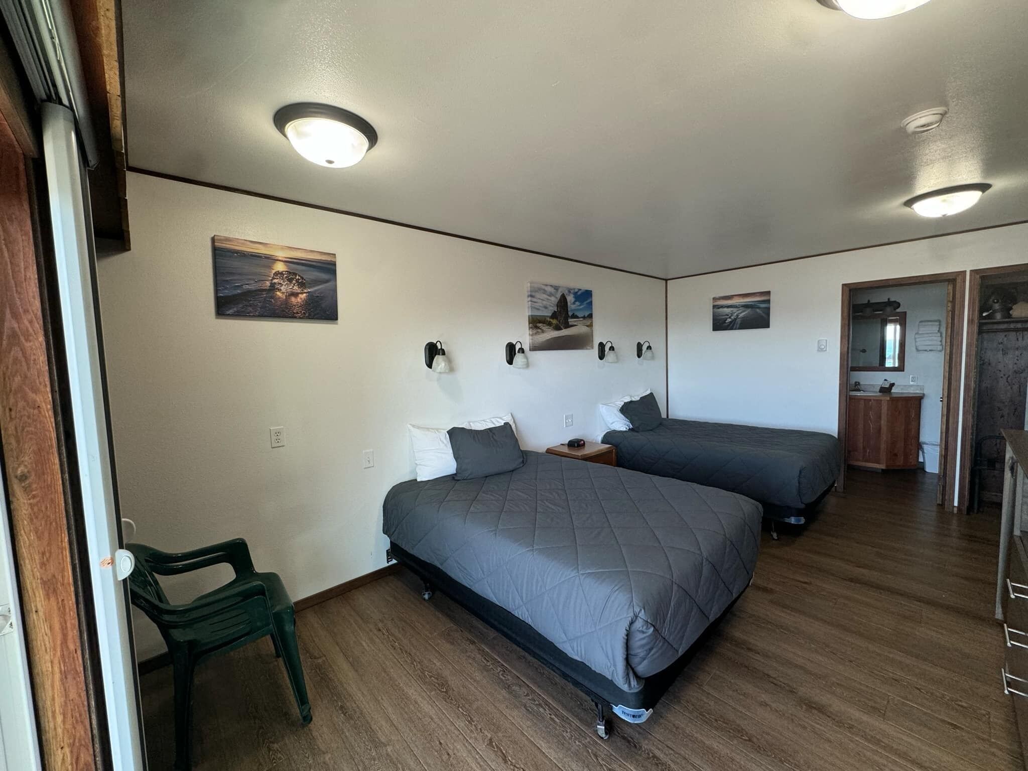 Enkeltrom – standard, 2 dobbeltsenger, havutsikt, ved havkanten | Planløsning