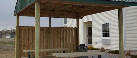 Aire de pique-nique/barbecue