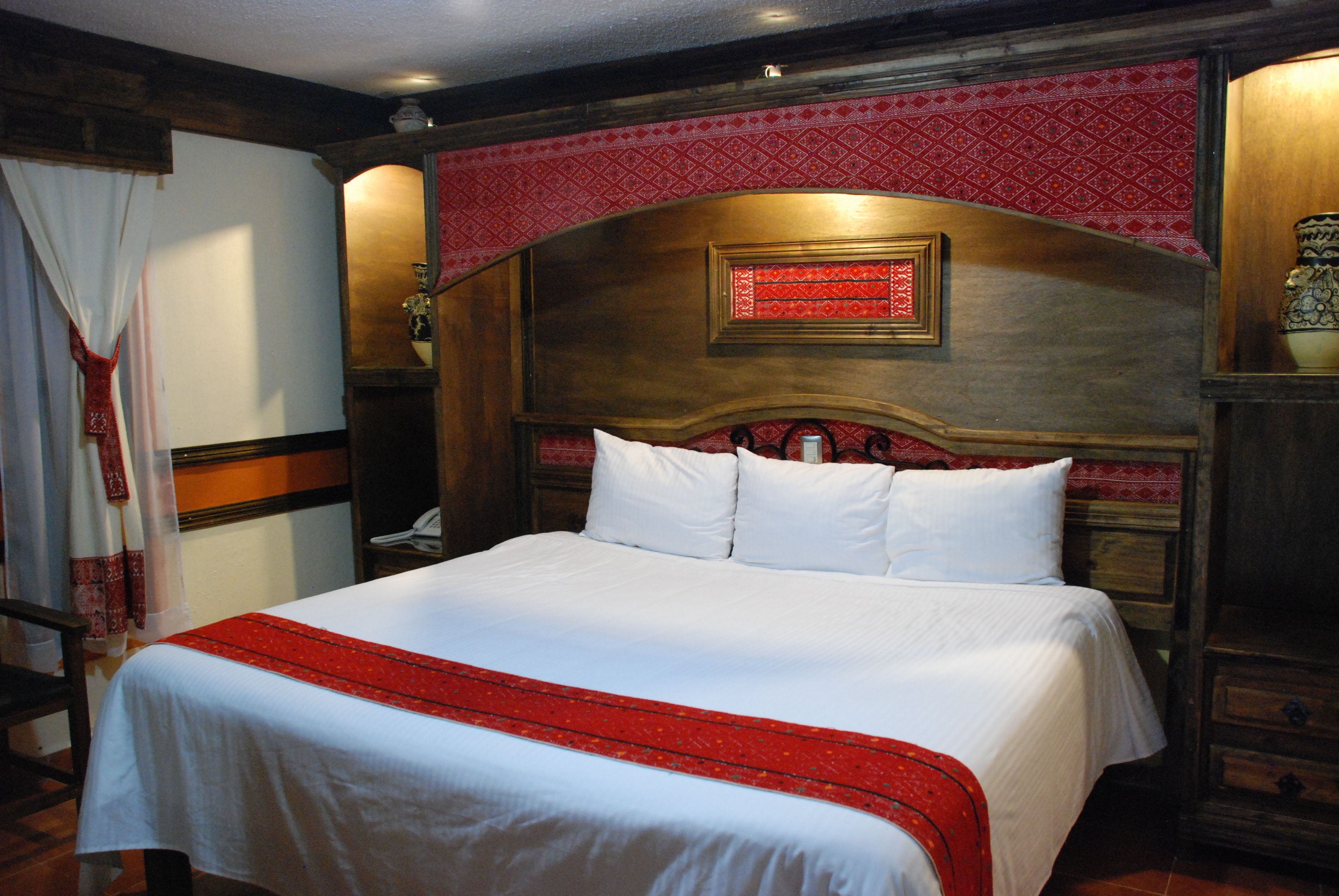 1 bedroom, premium bedding, in-room safe, desk