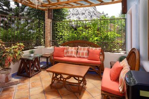 Romantic Bungalow, 1 Bedroom, Kitchenette, Garden View | Terrace/patio - Hotel Vogue (Sayulita)