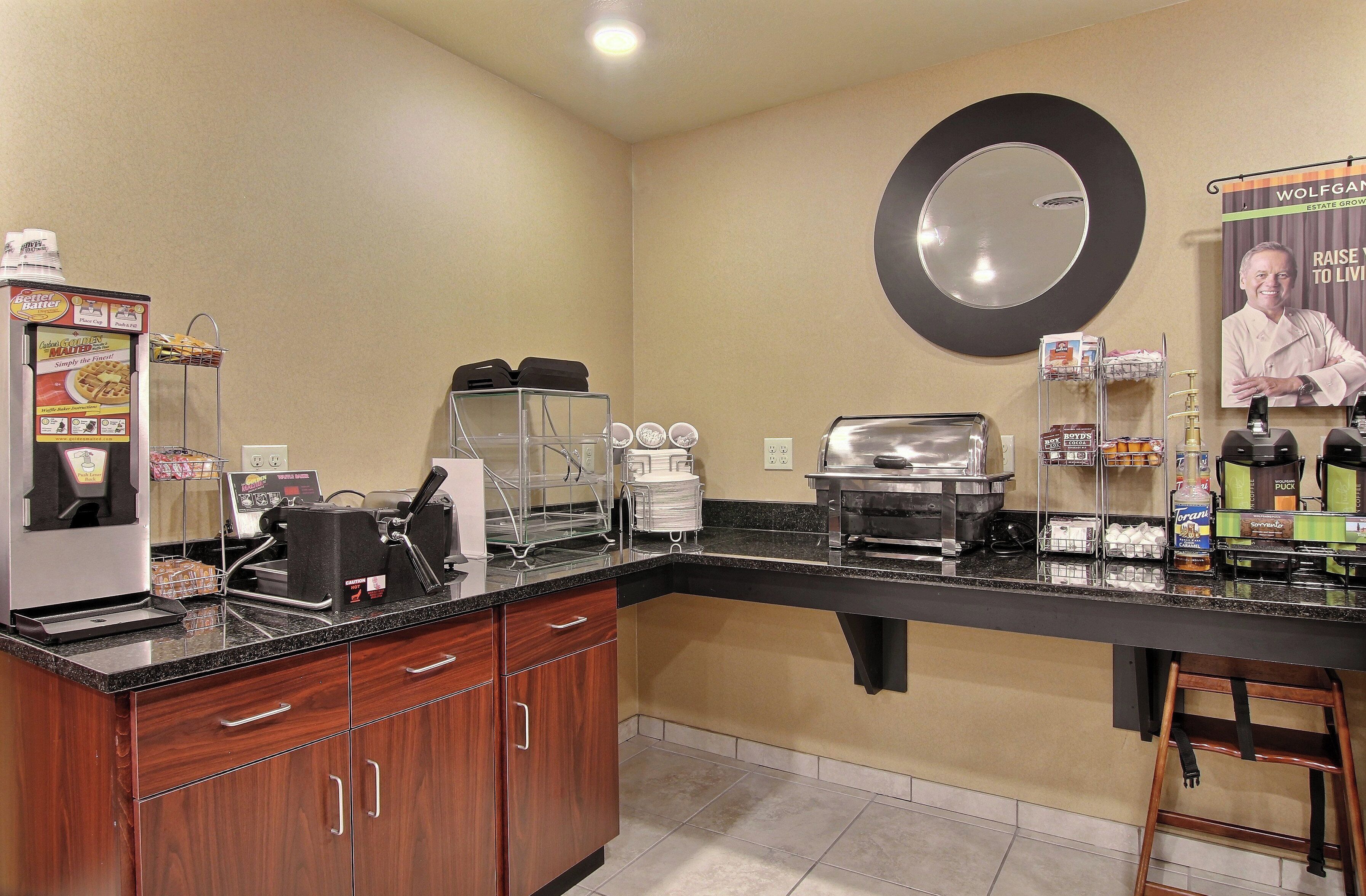 free daily self-service breakfast