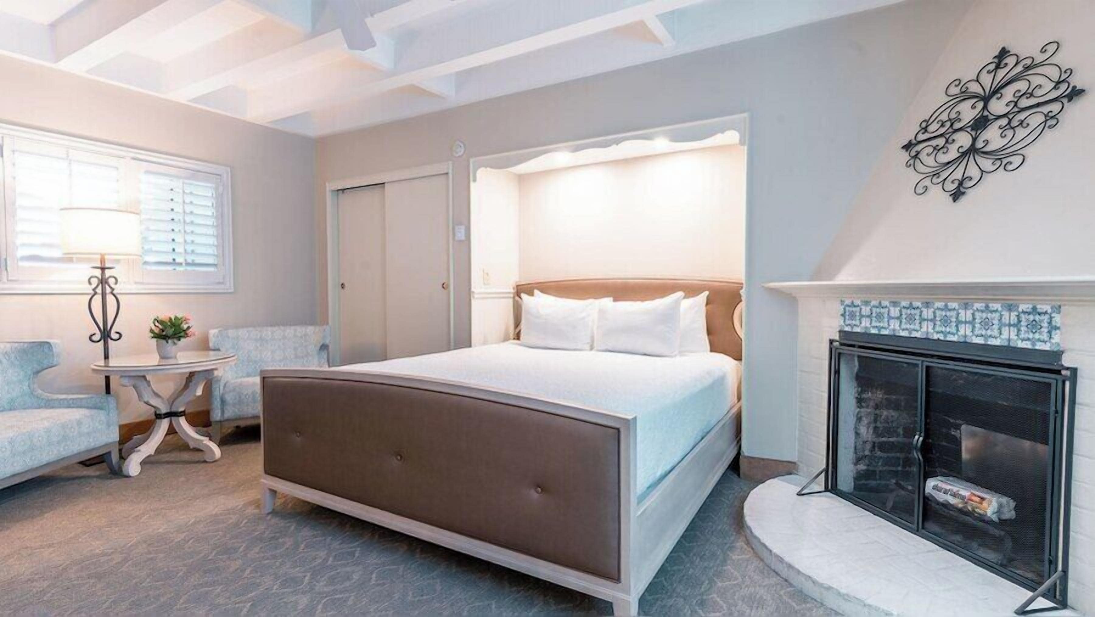 Photo - Normandy Inn