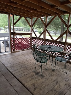 Deluxe Cottage, 2 Bedrooms | Terrace/patio