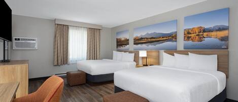 مكتب ومساحة عمل للكمبيوتر المحمول وستائر تعتيم وتجهيزات عازلة للصوت