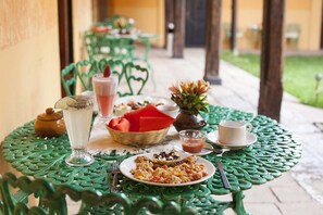 Breakfast area - Hotel Plaza Santo Domingo (San Cristóbal de las Casas)