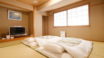 Chambre Tradition, non-fumeur (Japanese Style, 6+8 Tatami-mats)