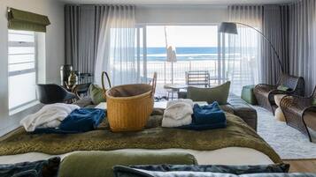 Doppel- oder Zweibettzimmer (1) | Hochwertige Bettwaren, Daunenbettdecken, Minibar, Zimmersafe