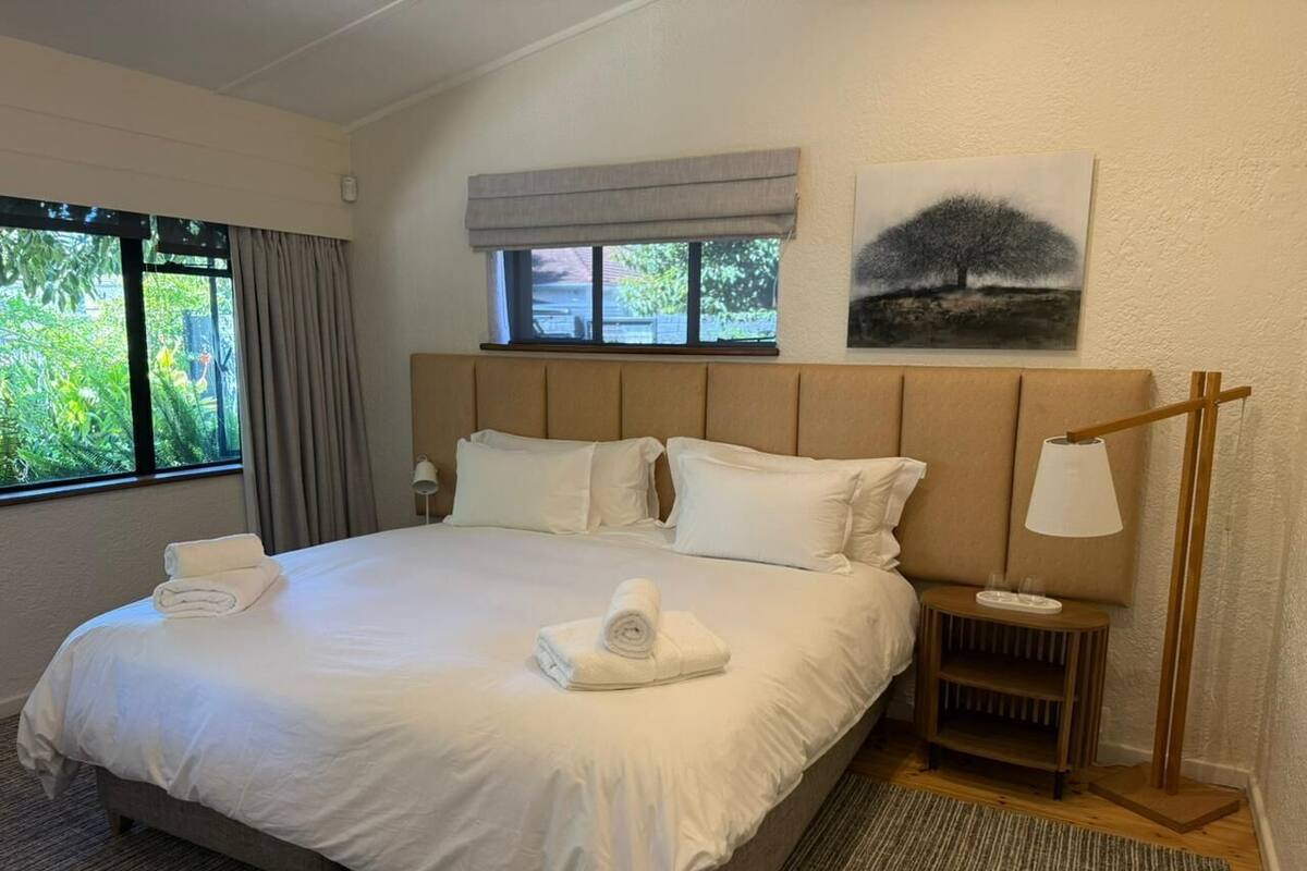 Luxury Cottage | Bar mini, peti besi dalam bilik, dihias secara berasingan