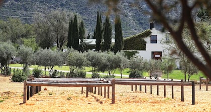 Berluda Farmhouse & Cottages
