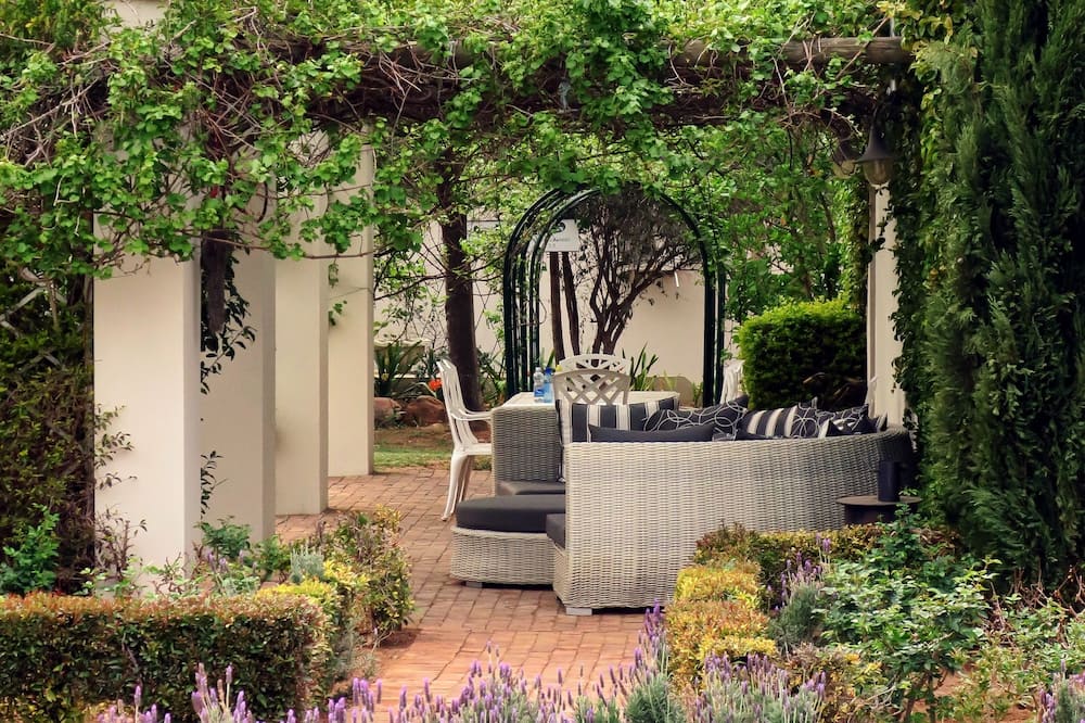 Berluda Farmhouse & Cottages