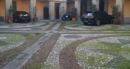 Antica Dimora B&B in Historic Residence