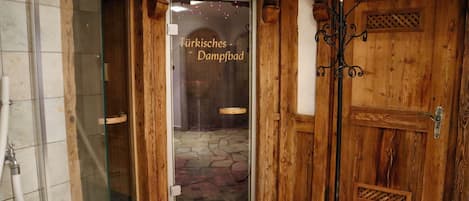 Sauna, bain Ă remous, hammam, hammam
