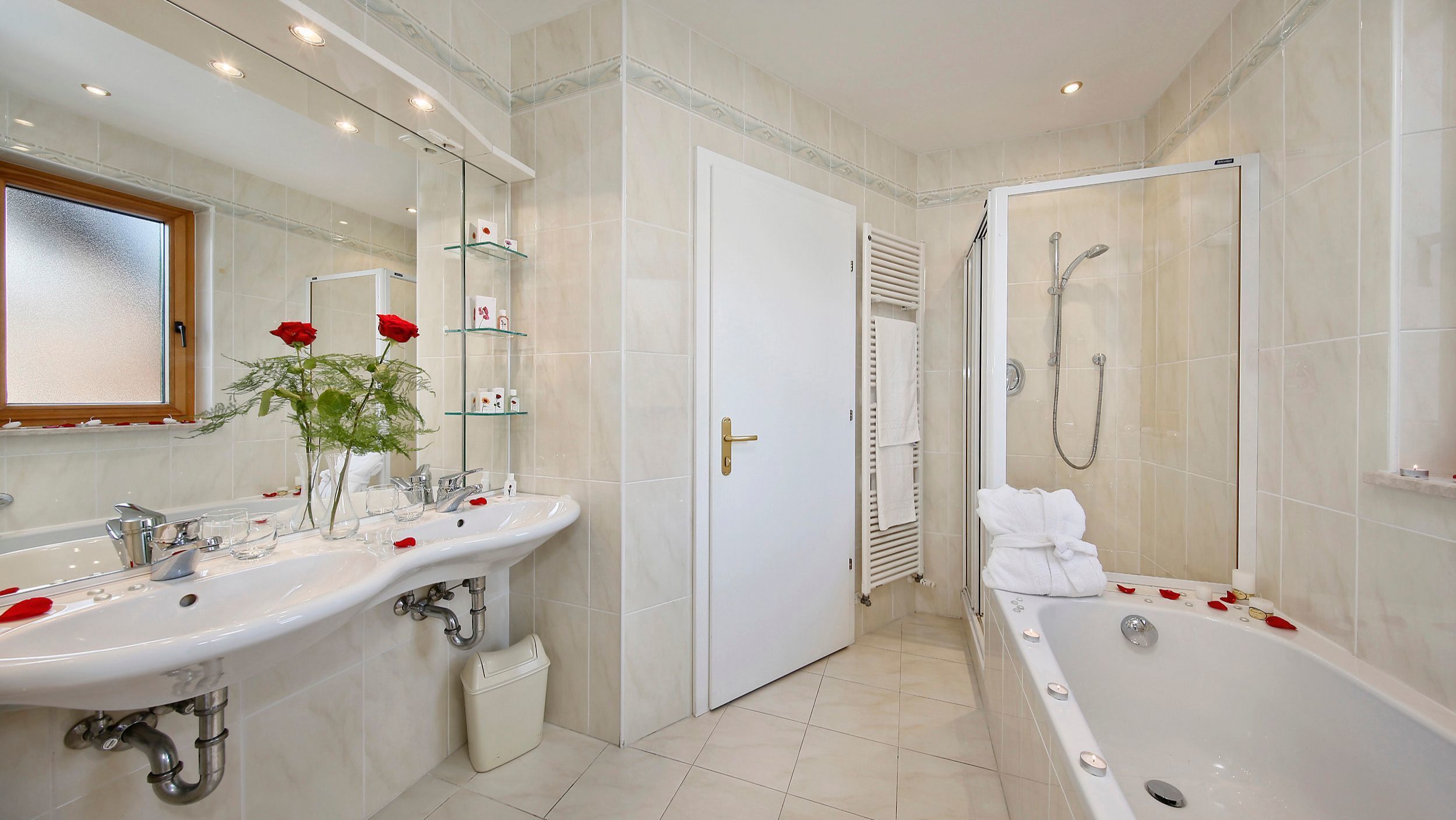 superior suite, balcony (panoramic sud) | room amenity