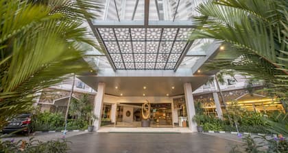 Lorin Syariah Hotel Solo