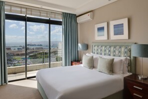 In-room safe, iron/ironing board, free WiFi - De Waterkant Luxury Apartments (Cape Town)