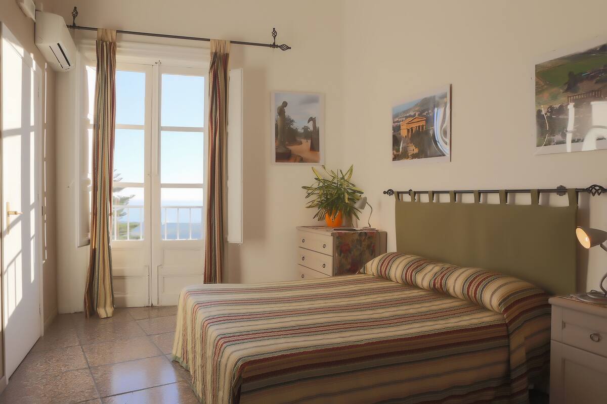 Double or Twin Room, Sea View