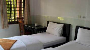 セーフティボックス (室内)、ノートパソコン用作業スペース、WiFi (無料)、車椅子でアクセスできる設備