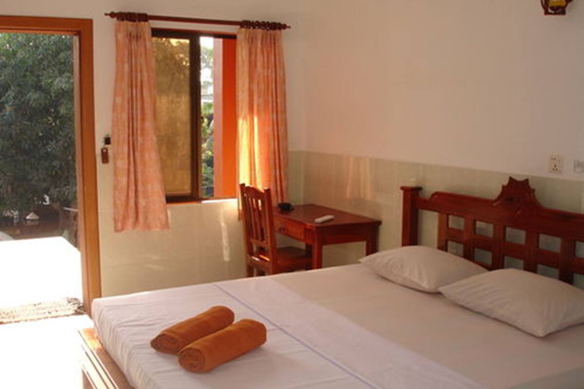 In-room safe, laptop workspace, free WiFi, wheelchair access