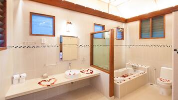 Chalet, Resort View | Bathroom shower