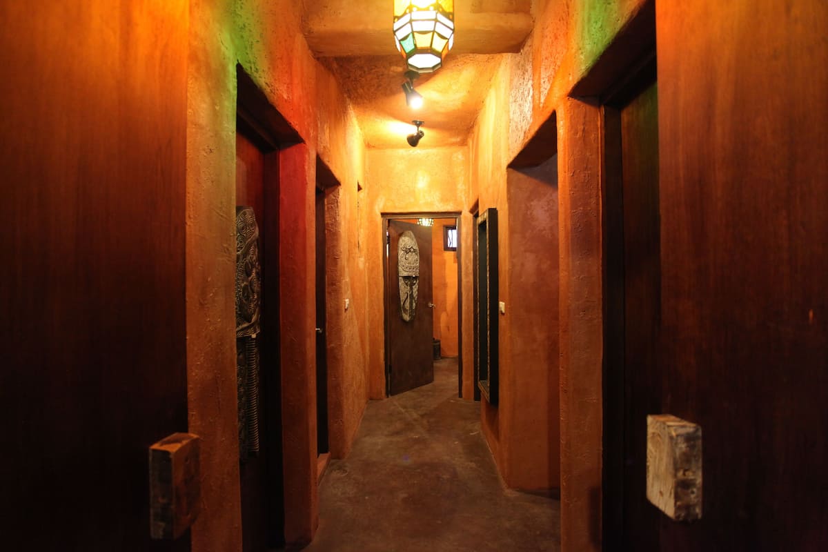 Shared Dormitory | Free WiFi