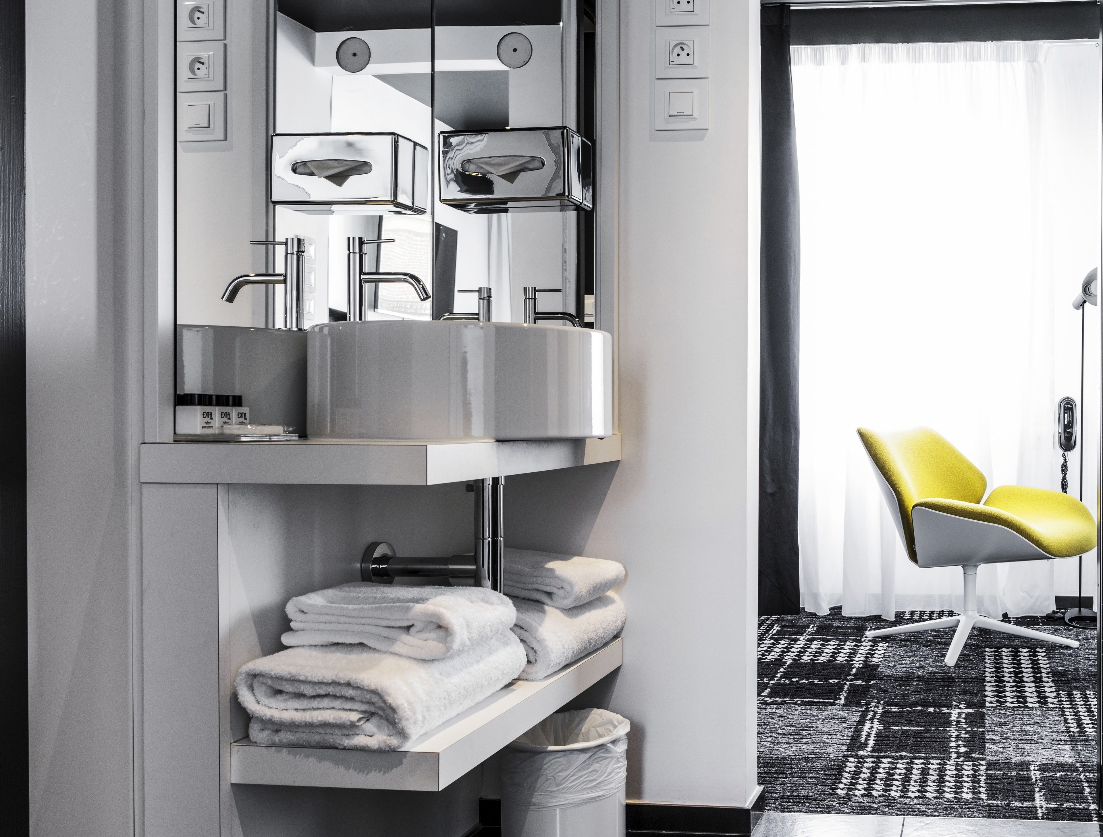 Photo - Hotel Ekta Champs Elysées