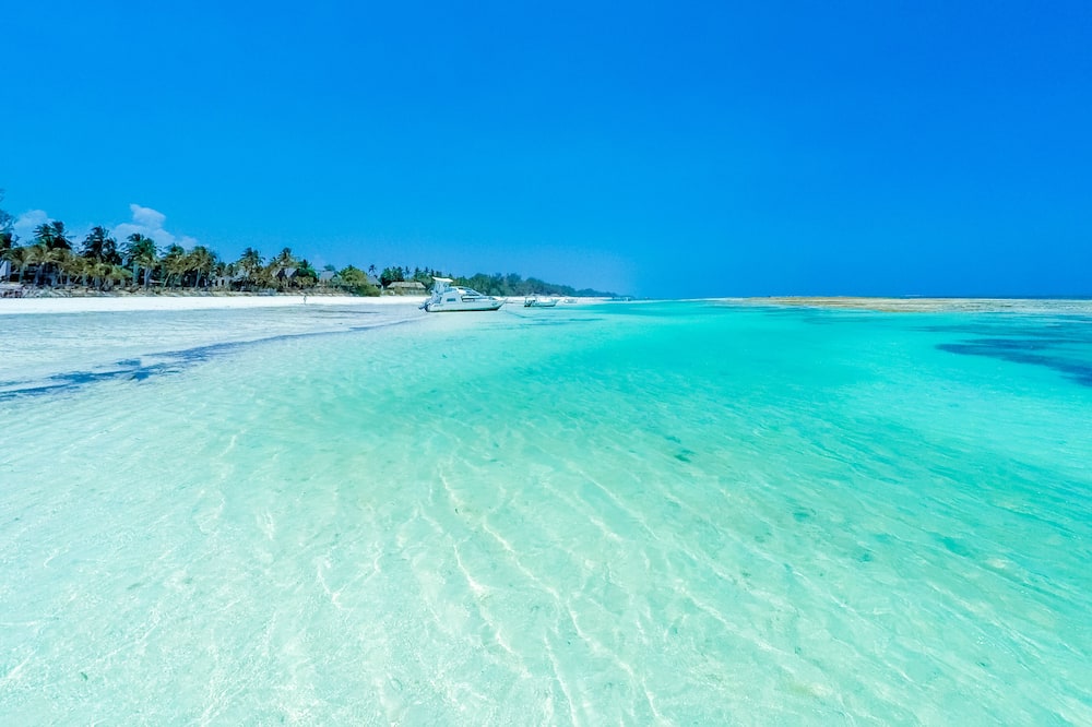 Nomad Beach Resort