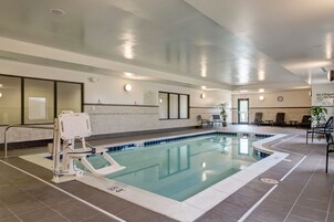 Una piscina techada