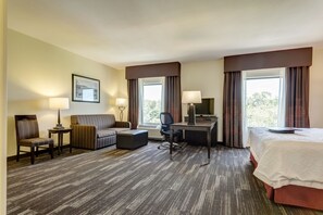 Studio, 1 King-Bett, barrierefrei, Nichtraucher (Roll-in Shower) | Allergikerbettwaren, Pillowtop-Betten, Zimmersafe, Bügeleisen/Bügelbrett
